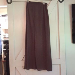Brown skirt. Maxi skirt with mini liner. Size S